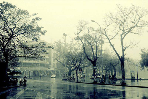 Ngày[-]5[-]tháng[-]6:[-]Vịnh[-]Bắc[-]Bộ[-]mưa[-]dông[-]mạnh,[-]đề[-]phòng[-]lốc[-]xoáy[-]và[-]gió[-]giật[-]mạnh
